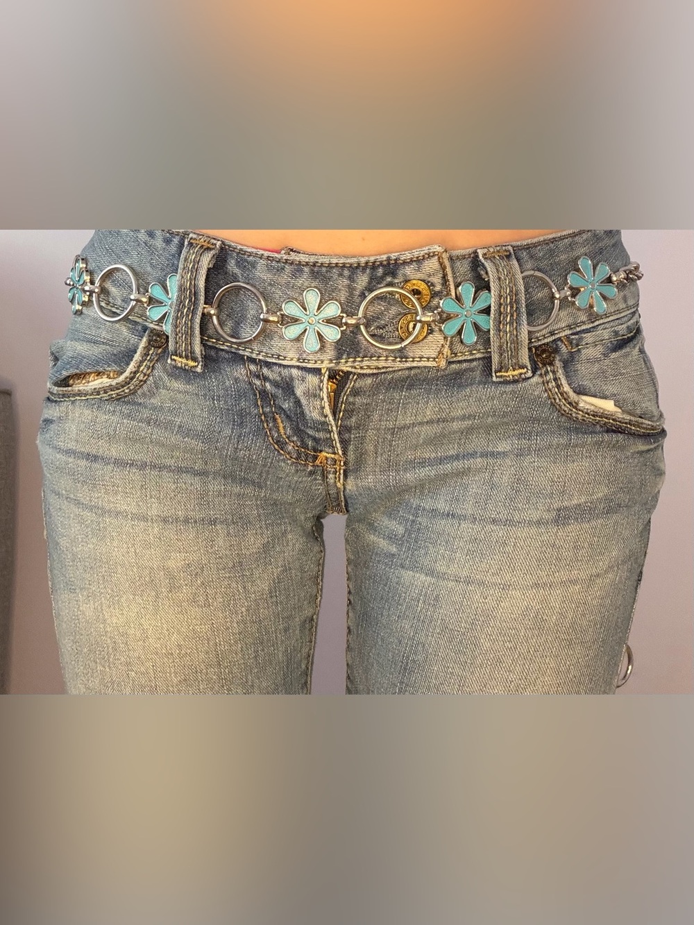 Silver Chain belt with Blue Flower Accents
